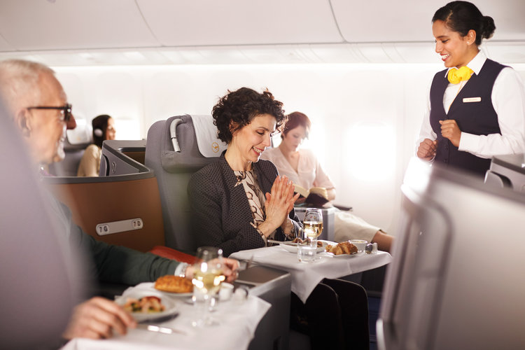 Passengers of Lufthansa Business Class have been served meals